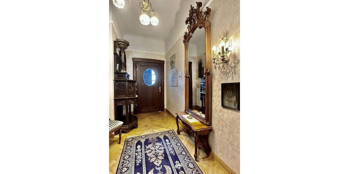 Einfamilienhaus Tremsbüttel - 7 Zimmer, 267 m&sup2;, 850.000&euro; | Angebot:25685881