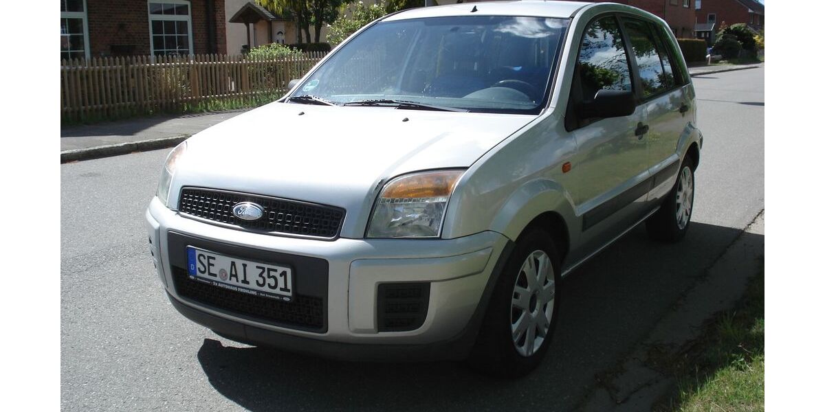 Ford Fusion 290.000 km 690 &euro; Hartenholm 24628