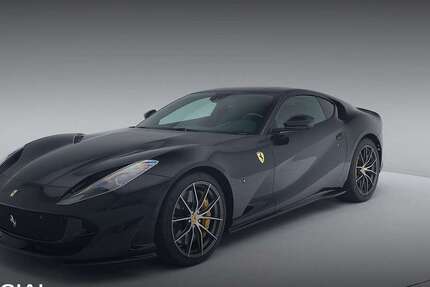 Ferrari 812 12.685 km 349.900 &euro; Hamburg 22143