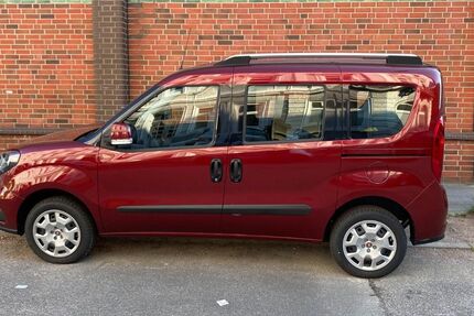 Fiat Doblo 34.000 km 12.800 &euro; Hamburg 20146