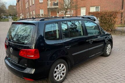 VW Touran 171.000 km 8.500 &euro; Hamburg 21079