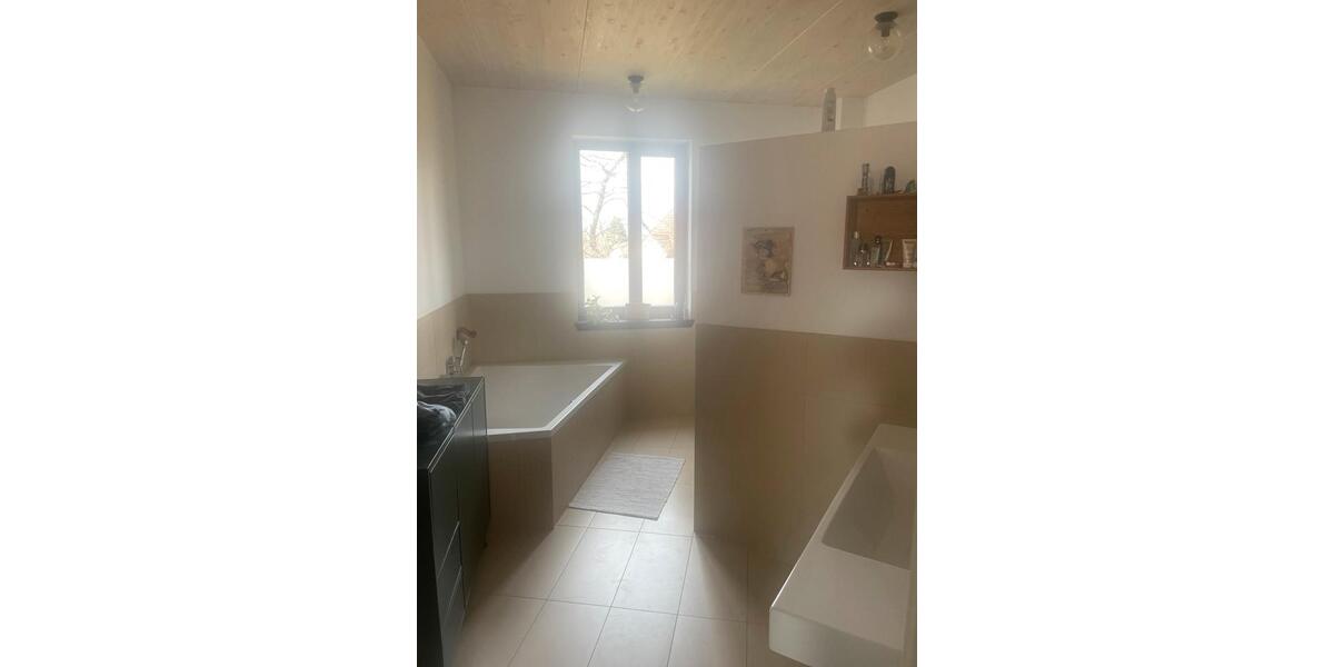 Einfamilienhaus Barmstedt - 8 Zimmer, 400 m&sup2;, 799.000&euro; | Angebot:26594493