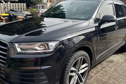 Audi Q7 173.300 km 28.500 &euro; Wedel 22880