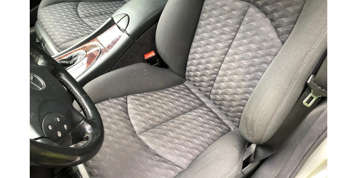 Mercedes-Benz E200 220.000 km 4.500 &euro; Hamburg 20038