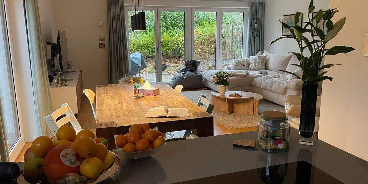 Doppelhaushälfte Hamburg Wellingsbüttel - 6 Zimmer, 162 m&sup2;, 925.000&euro; | Angebot:25801965