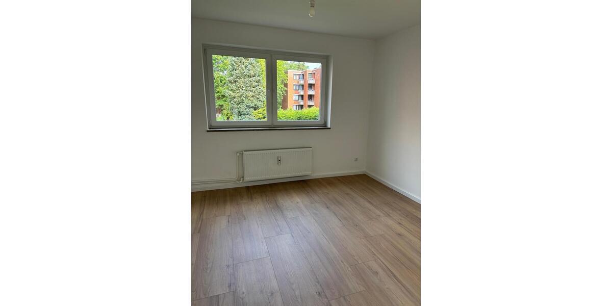 Etagenwohnung Stapelfeld - 3 Zimmer, 68 m&sup2;, 349.000&euro; | Angebot:27081506