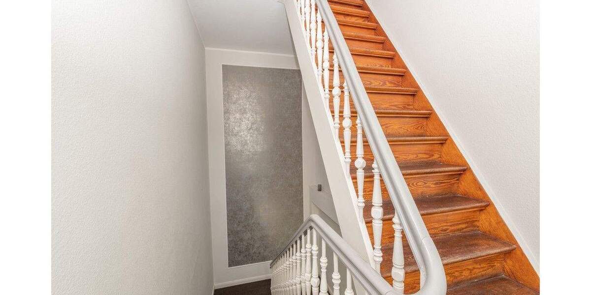 Einfamilienhaus Elmshorn - 7 Zimmer, 228 m&sup2;, 769.000&euro; | Angebot:25819682