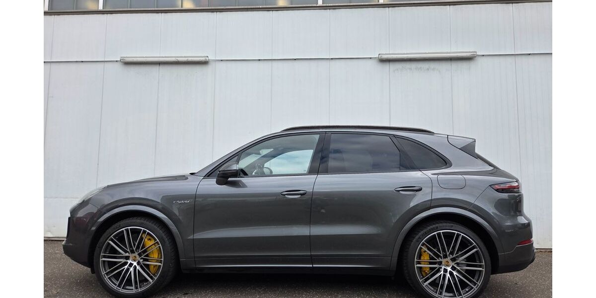 Porsche Cayenne 136.000 km 77.900 &euro; Hamburg 22419