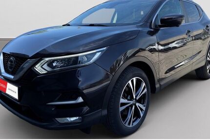 Nissan Qashqai 92.890 km 16.885 &euro; Kaltenkirchen 24568