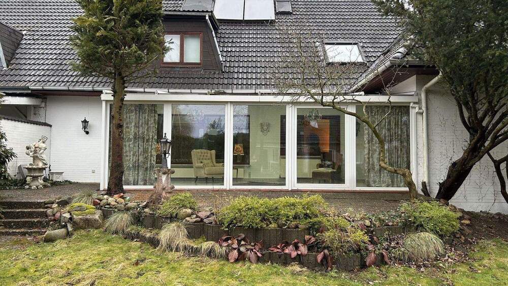 Doppelhaushälfte Tangstedt Wilstedt - 9 Zimmer, 343 m&sup2;, 849.000&euro; | Angebot:25737088