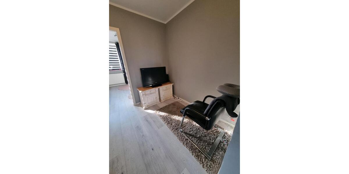 Reihenhaus Hamburg Wandsbek - 3 Zimmer, 99 m&sup2;, 400.000&euro; | Angebot:25611810