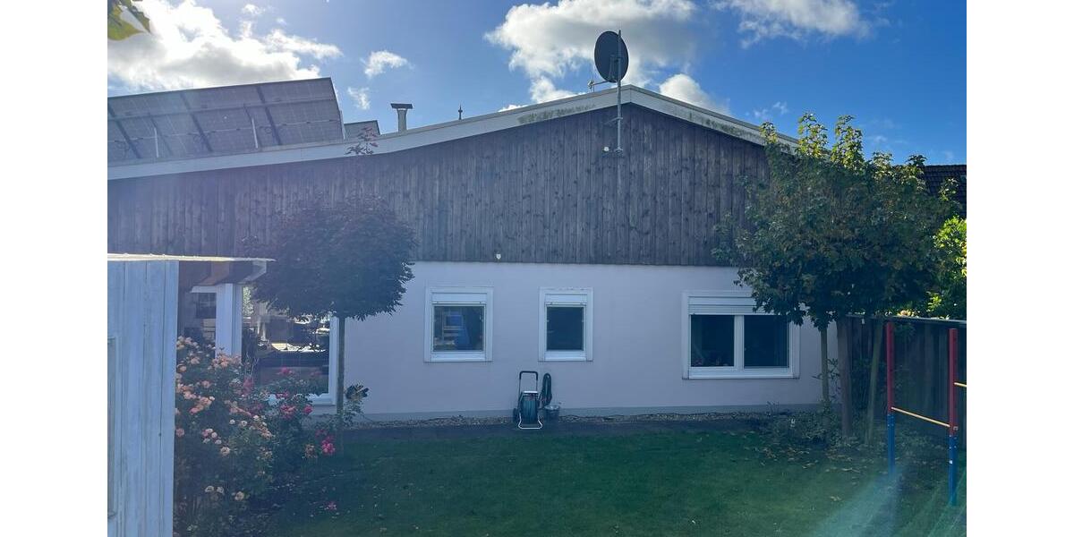 Einfamilienhaus Barmstedt - 11 Zimmer, 380 m&sup2;, 799.000&euro; | Angebot:26040232