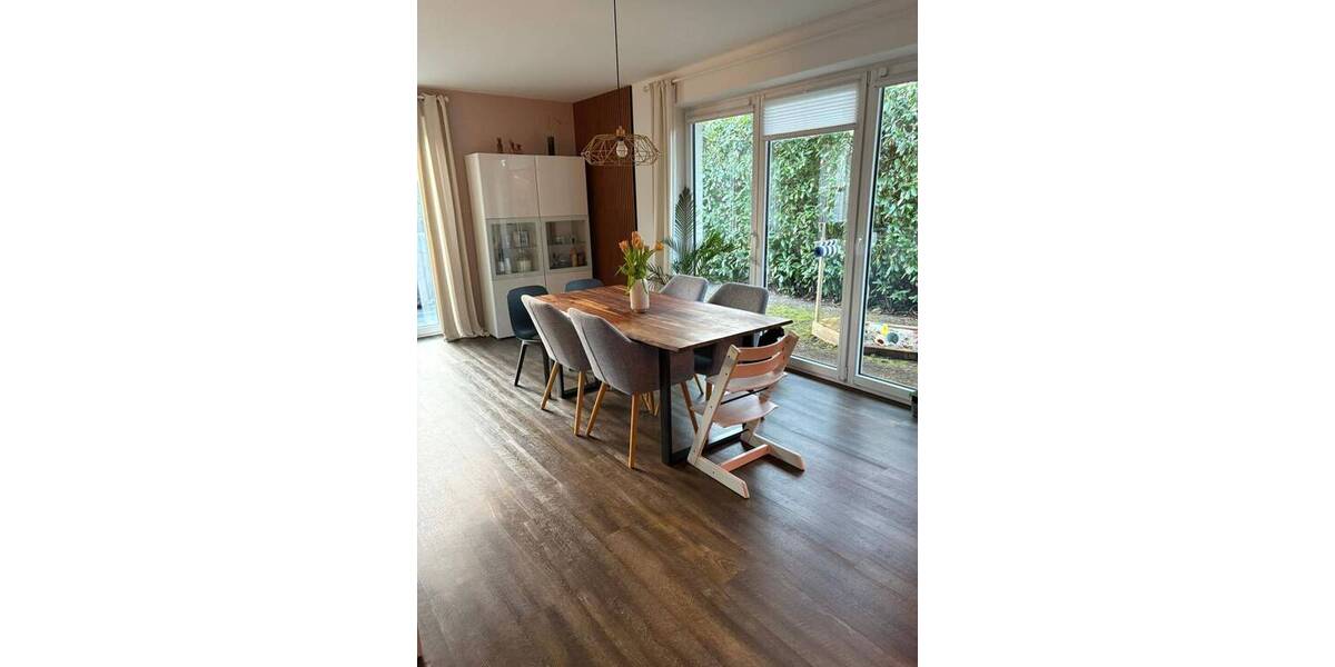 Doppelhaushälfte Pinneberg - 4 Zimmer, 118 m&sup2;, 1.790&euro; | Angebot:25969103