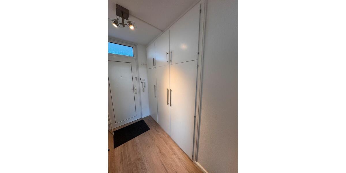Etagenwohnung Hamburg Altona - 1 Zimmer, 36 m&sup2;, 1.500&euro; | Angebot:25930899