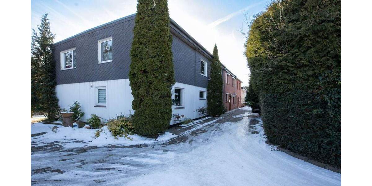 Reihenmittelhaus Uetersen - 5 Zimmer, 121 m&sup2;, 299.000&euro; | Angebot:25663037