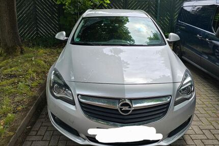 Opel Insignia 232.000 km 5.500 &euro; Hamburg 22115
