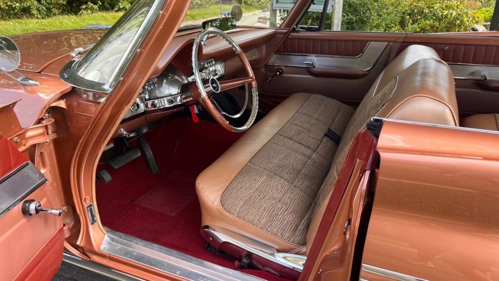 Chrysler Saratoga 88.600 km 38.900 &euro; Hamburg 20038