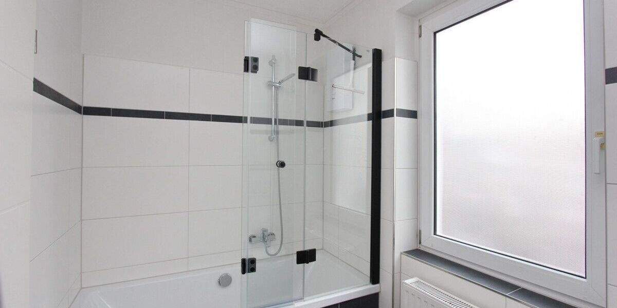 Etagenwohnung Rellingen - 3 Zimmer, 77 m&sup2;, 249.000&euro; | Angebot:25700535