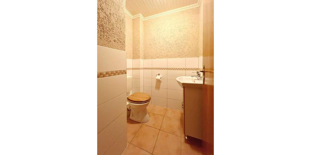 Einfamilienhaus Hoisdorf - 5 Zimmer, 100 m&sup2;, 450.000&euro; | Angebot:25779881