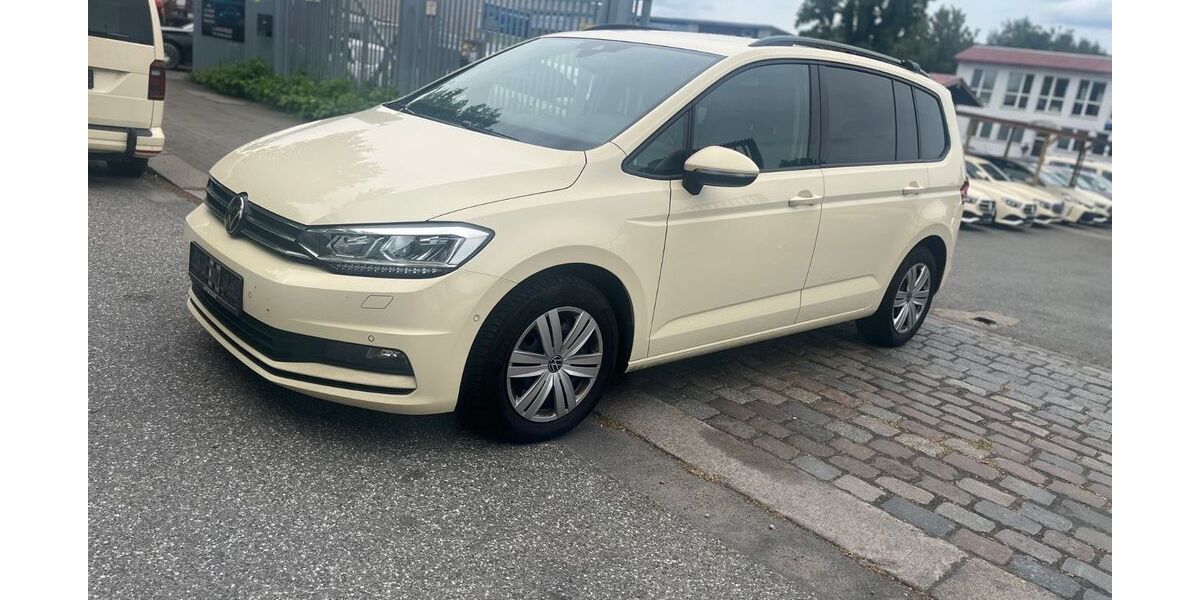 VW Touran 387.000 km 10.390 &euro; Hamburg OT Hamm 20537