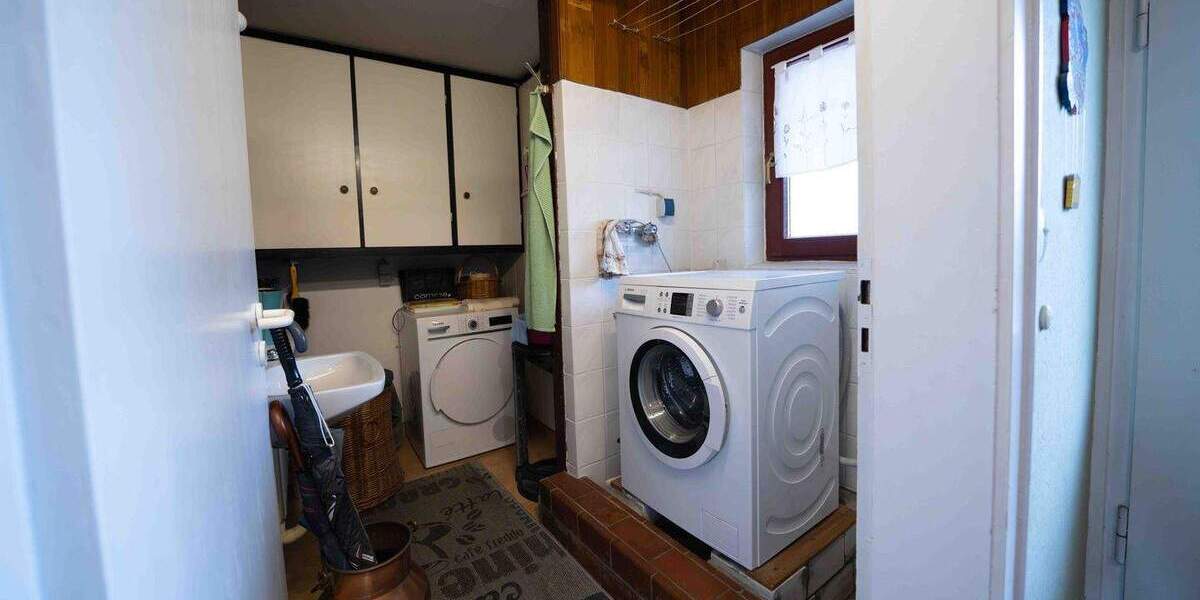 Einfamilienhaus Uetersen - 5 Zimmer, 150 m&sup2;, 349.000&euro; | Angebot:25697874