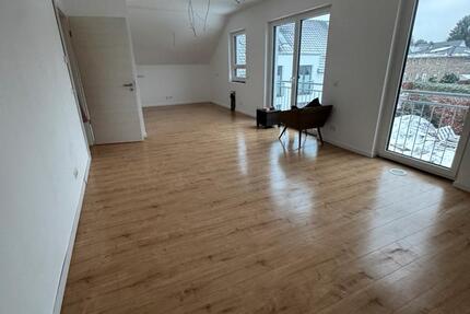 Wohnung Hamburg Altona - 3 Zimmer, 67 m&sup2;, 1.300&euro; | Angebot:25893159