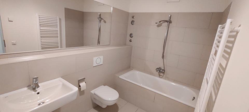 Etagenwohnung Hamburg Hamburg-Mitte - 2 Zimmer, 78 m&sup2;, 1.630&euro; | Angebot:25433152