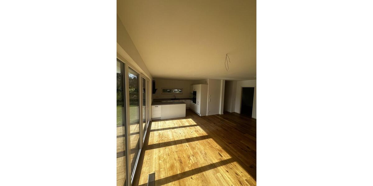 Etagenwohnung Hamburg Wandsbek - 4 Zimmer, 125 m&sup2;, 2.200&euro; | Angebot:24765536