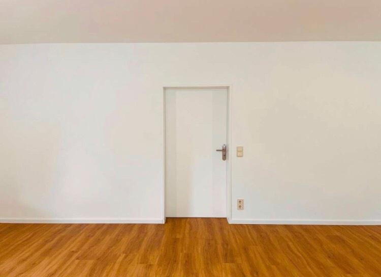 Erdgeschoßwohnung Hamburg Niendorf - 3 Zimmer, 127 m&sup2;, 2.400&euro; | Angebot:25450678