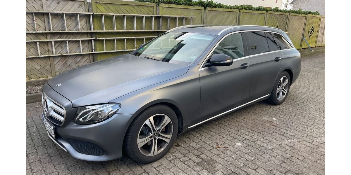 Mercedes-Benz E 220 157.800 km 17.500 &euro; Bönningstedt 25474