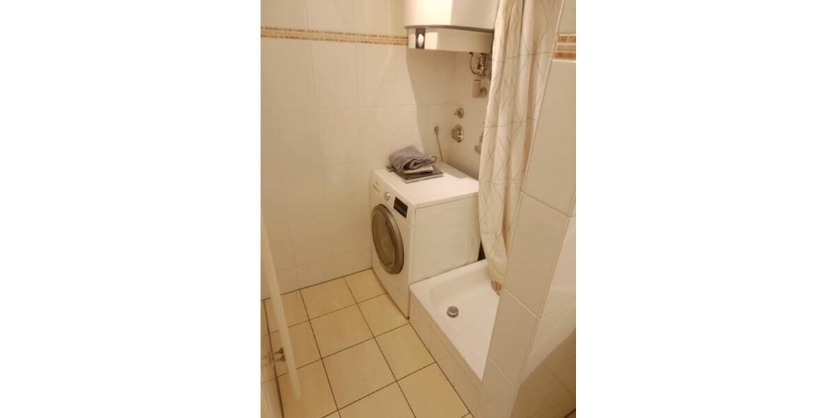 Etagenwohnung Hamburg Eppendorf - 1 Zimmer, 30 m&sup2;, 1.300&euro; | Angebot:25890450