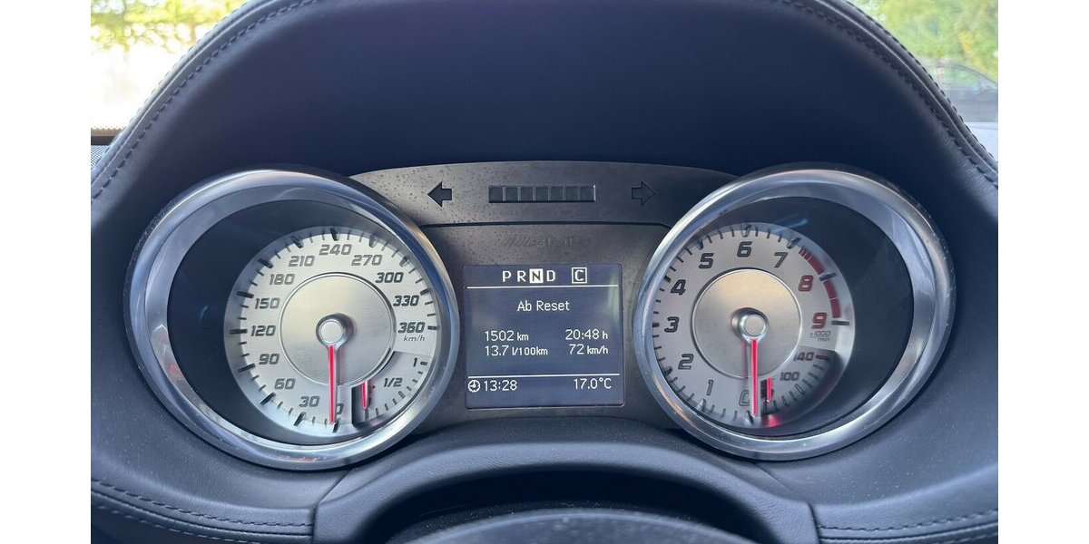 Mercedes-Benz SLS AMG dt Kfz 2. Hd Scheckheft 11 J. Vorbesitz 68.000 km 139.999 &euro; Hamburg 22339