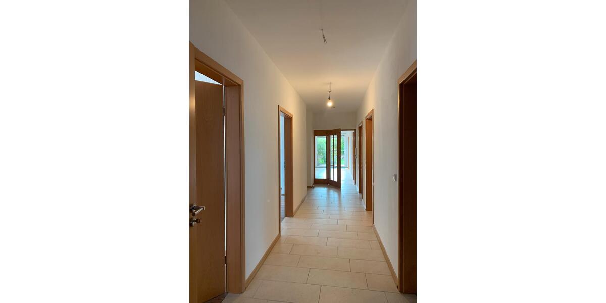 Erdgeschoßwohnung Leezen - 3 Zimmer, 137 m&sup2;, 1.350&euro; | Angebot:25640368