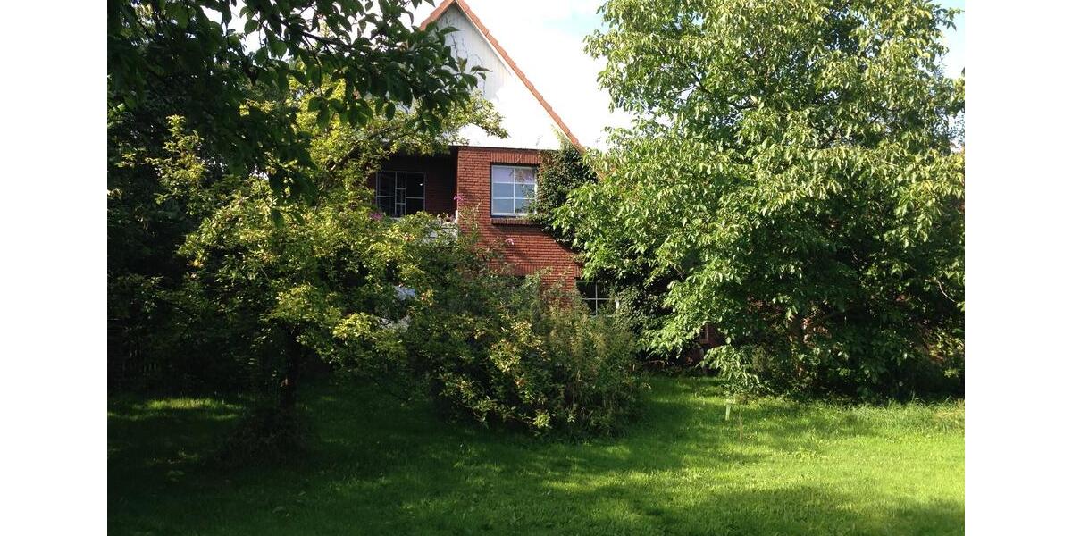 Dachgeschoßwohnung Henstedt-Ulzburg Ulzburg - 2 Zimmer, 72 m&sup2;, 790&euro; | Angebot:25942312