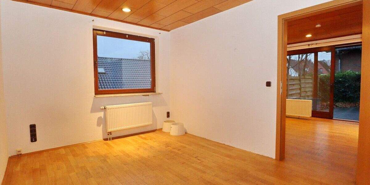 Einfamilienhaus Bad Oldesloe Schlamersdorf - 7 Zimmer, 172 m&sup2;, 349.000&euro; | Angebot:25820863