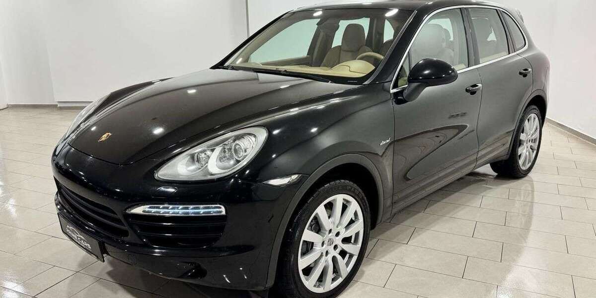 Porsche Cayenne 153.000 km 23.990 &euro; Hamburg 22043