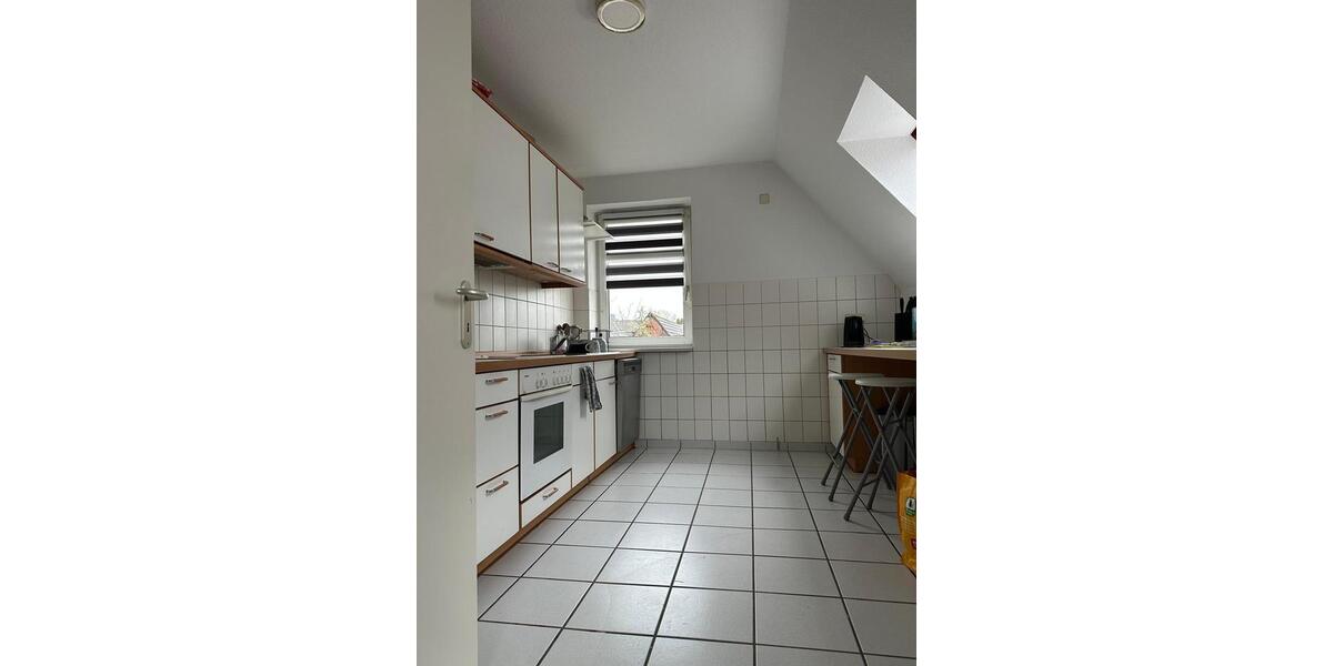 Dachgeschoßwohnung Bad Oldesloe - 2 Zimmer, 66 m&sup2;, 940&euro; | Angebot:25805776