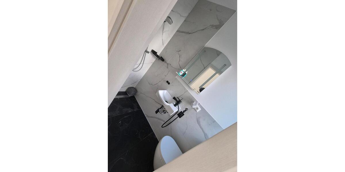 Reihenhaus Wedel - 4.5 Zimmer, 127 m&sup2;, 2.260&euro; | Angebot:25489402