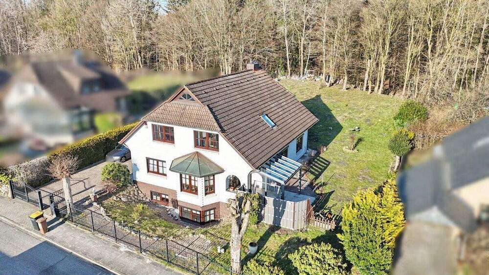 Einfamilienhaus Quickborn - 6 Zimmer, 240 m&sup2;, 869.000&euro; | Angebot:25880082