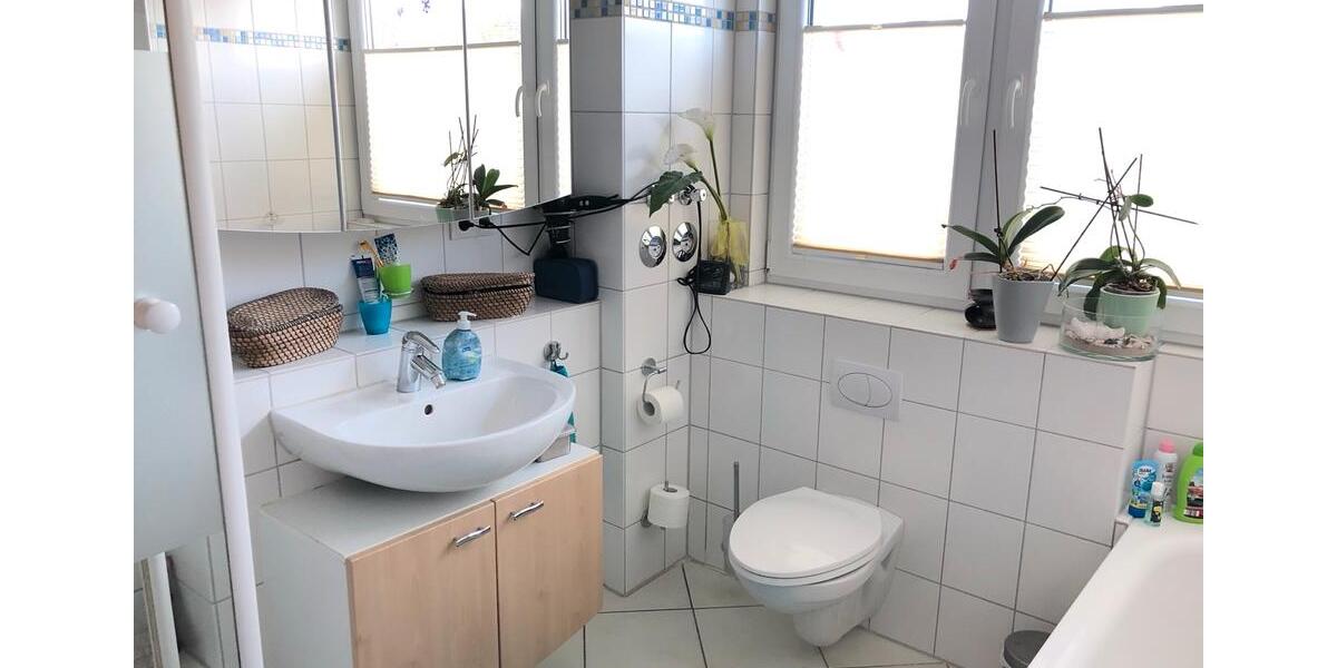 Etagenwohnung Reinbek - 3.5 Zimmer, 100 m&sup2;, 1.755&euro; | Angebot:25930683