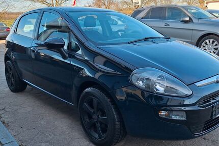 Fiat Punto Evo 138.670 km 2.999 &euro; Stapelfeld 22145