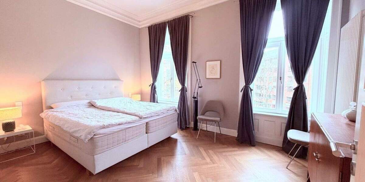 Etagenwohnung Hamburg St. Georg - 4 Zimmer, 130 m&sup2;, 1.100.000&euro; | Angebot:25769809