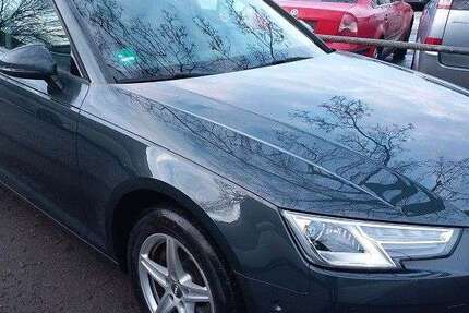 Audi A4 122.602 km 17.500 &euro; Hamburg 21031
