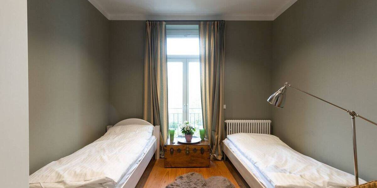 Etagenwohnung Hamburg St. Georg - 5 Zimmer, 151 m&sup2;, 4.250&euro; | Angebot:26797849