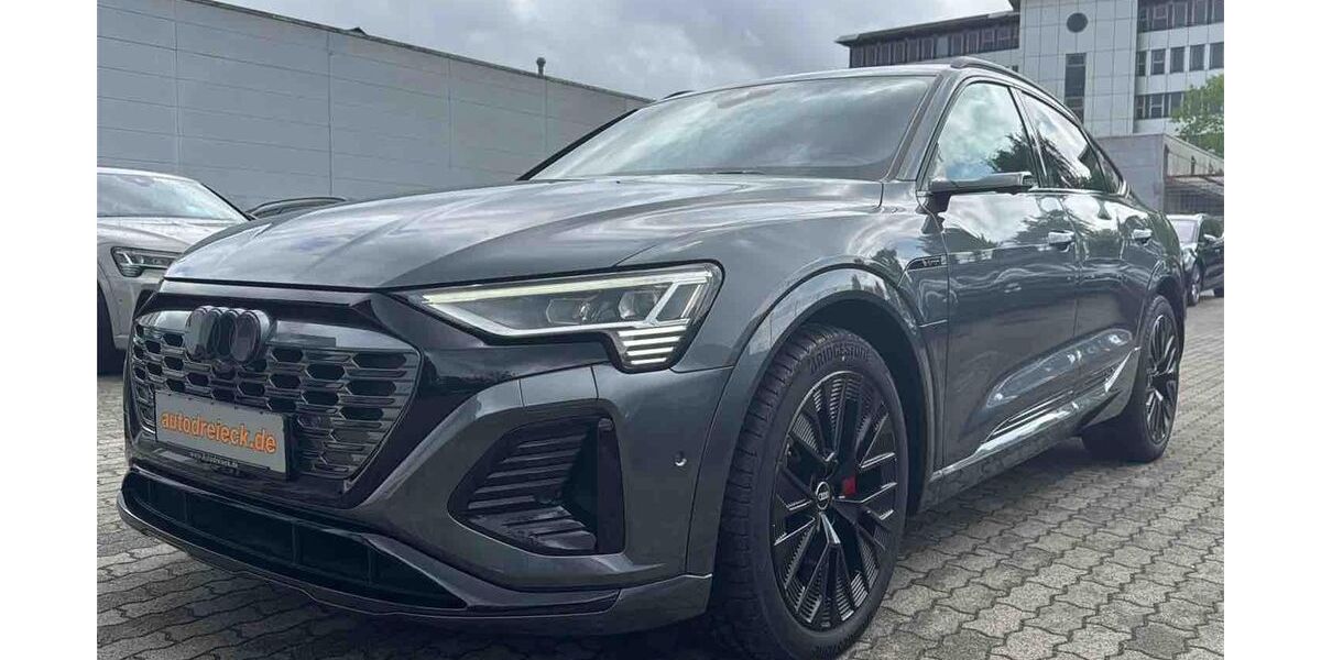 Audi Q8 e-tron 38.766 km 52.950 &euro; Hamburg 22047