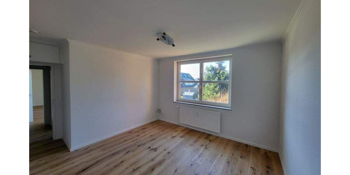 Etagenwohnung Hamburg Niendorf - 2 Zimmer, 65 m&sup2;, 329.000&euro; | Angebot:25701333