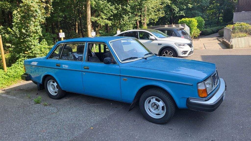 Volvo 244 200.000 km 7.000 &euro; Schenefeld 22869