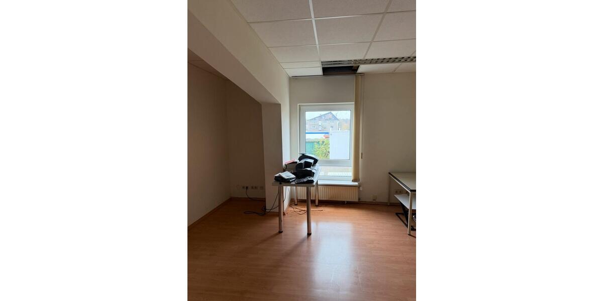 Gewerbeobjekt Bad Oldesloe - 7&euro; | Angebot:25513019