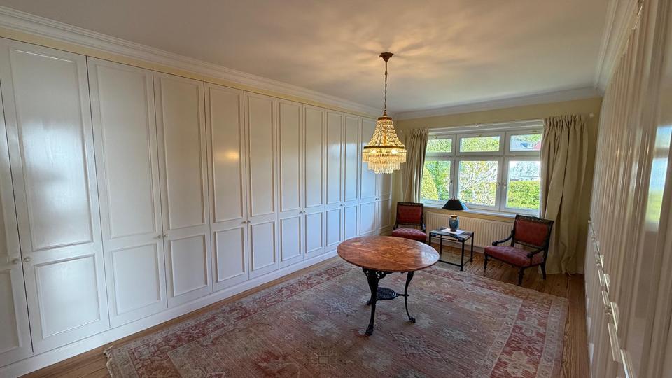 Villa Norderstedt Garstedt - 9 Zimmer, 270 m&sup2;, 1.450.000&euro; | Angebot:26808293
