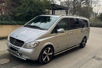 Mercedes-Benz Viano 281.300 km 13.800 &euro; Hamburg 22081